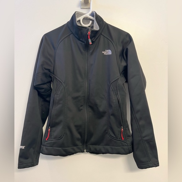 The North Face Jackets & Blazers - The North Face Women’s Medium Windstopper series jacket - black
